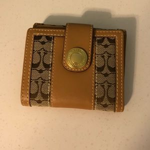 Coach Tan coin purse/wallet